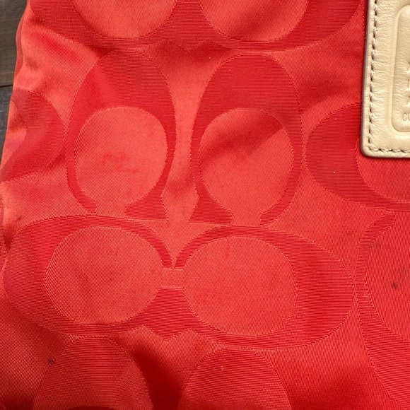 Coach Legacy Weekend Colorblock Signature Nylon Hippie Swing Bag Christmas Red - Picture 6 of 16